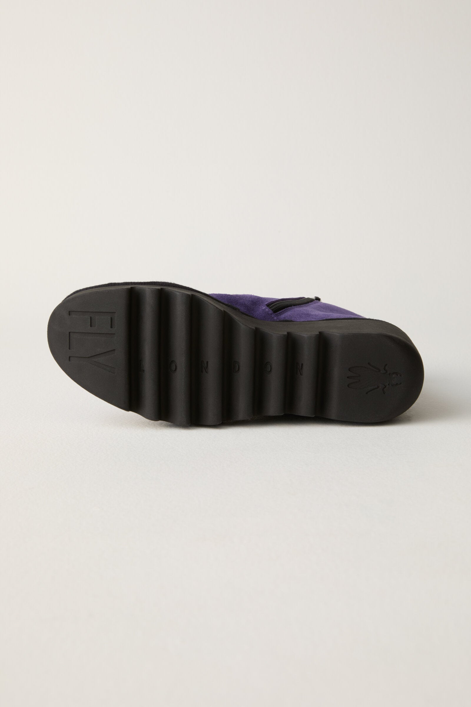 Aubergine