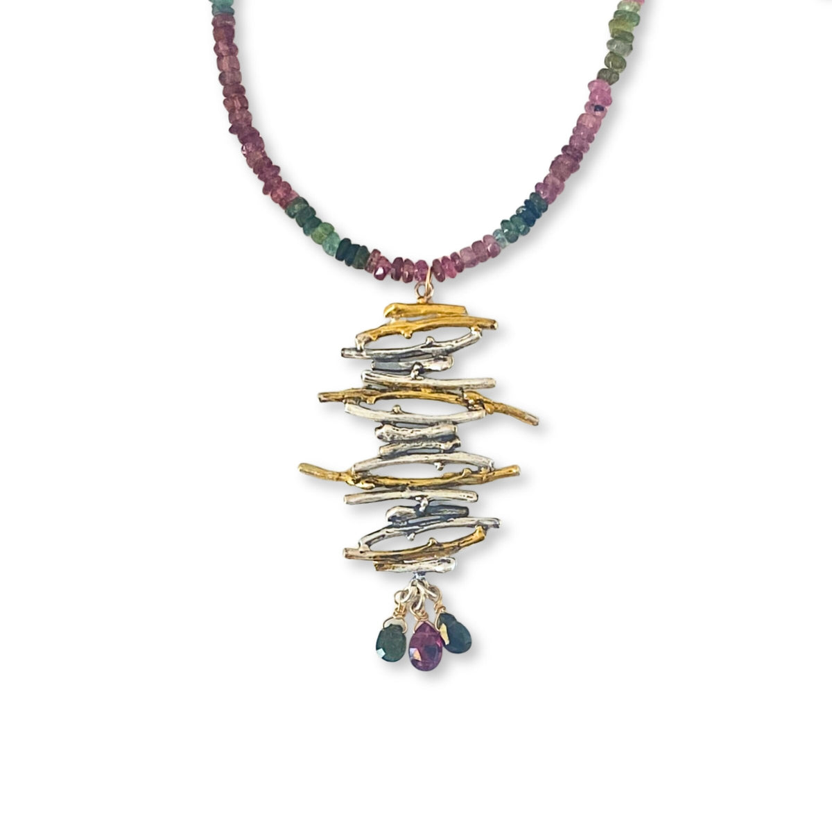 Equilibrium Necklace
