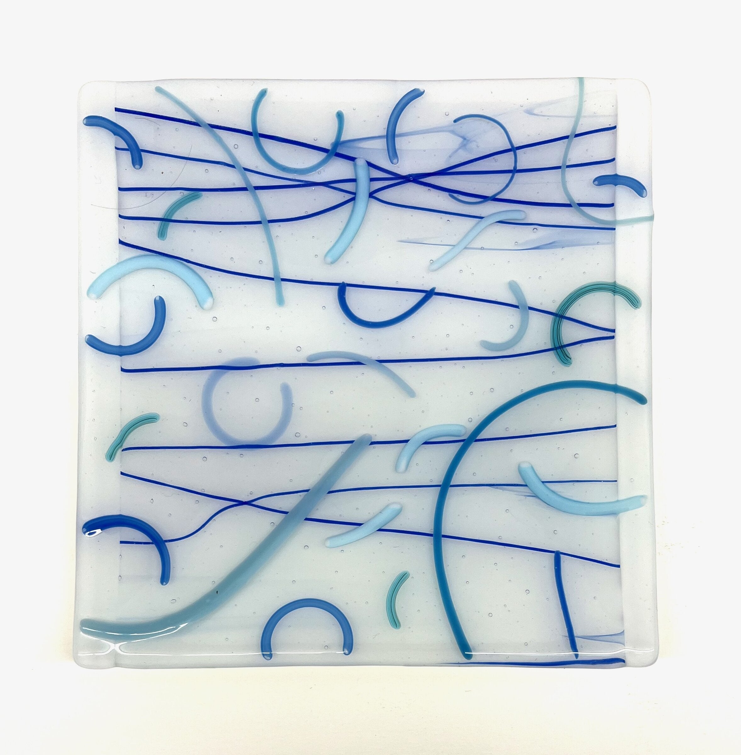 White and Blue Arcs Plate