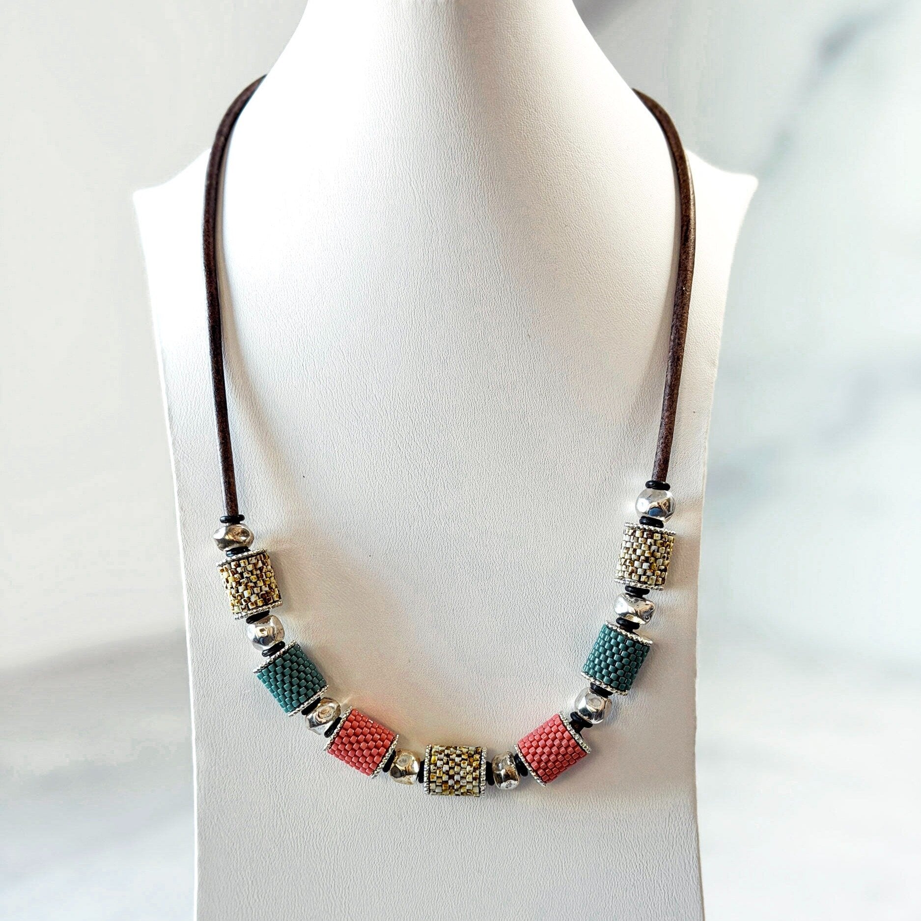 Coral Canyon Barrel Necklace