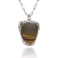 Owyhee Picture Jasper Pendant | Photo by Berlian Arts
