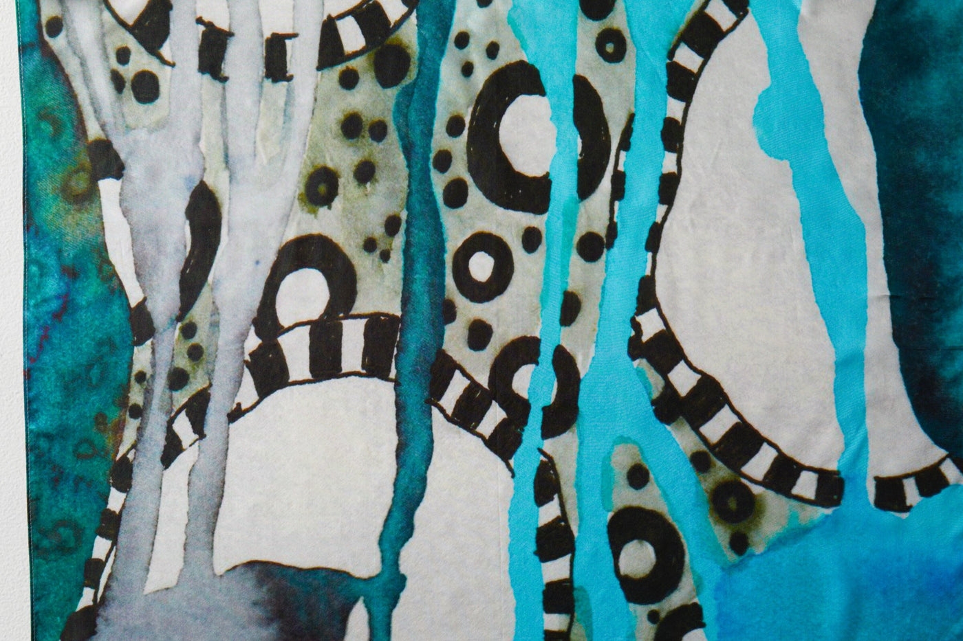 Abstract Scarf