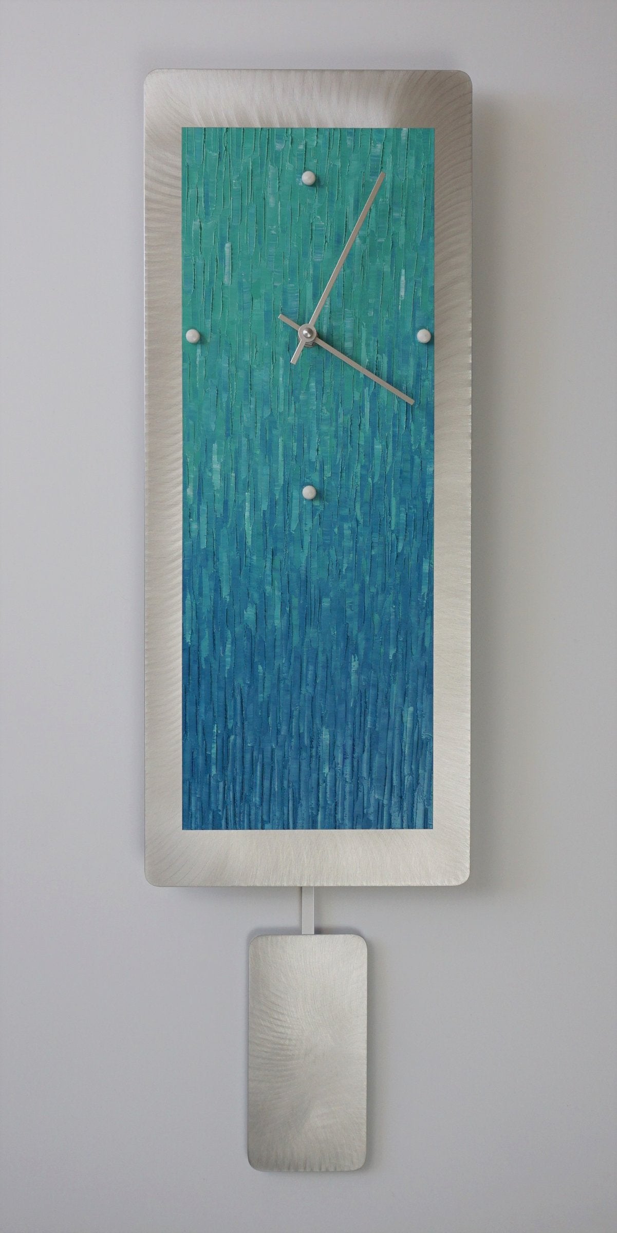 Aquamarine Blend on Aluminum with Pendulum