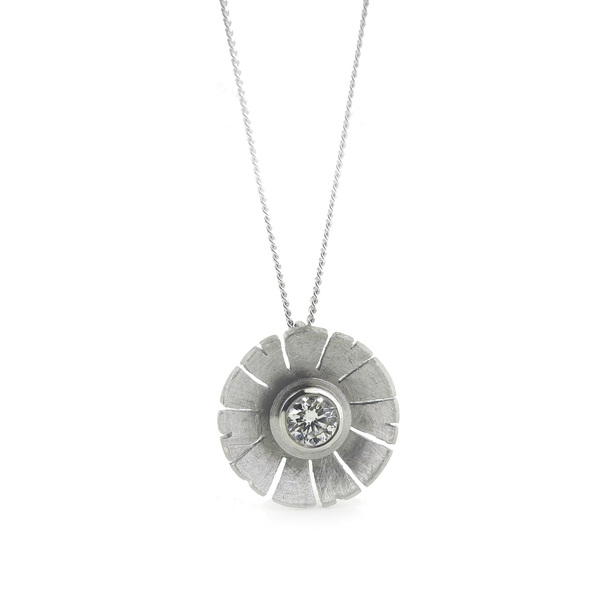 Series 39/8 Flower Pendant