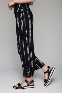 Narrow Lantern Pant