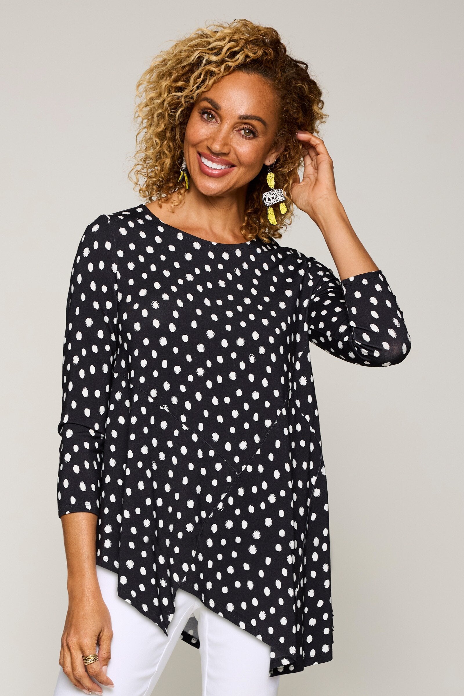 Black/White Dot