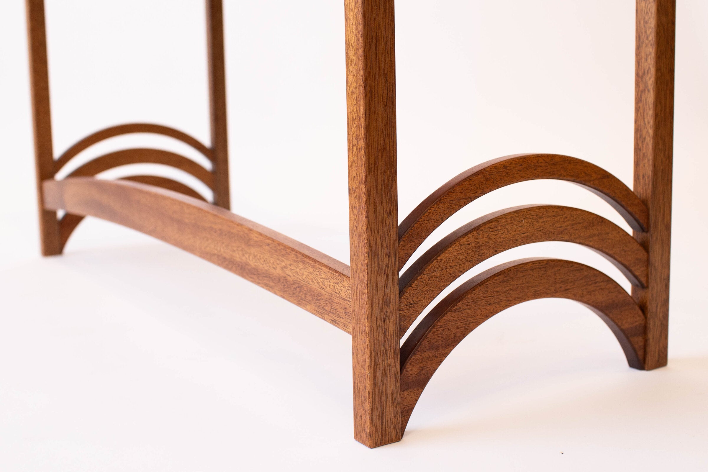 Acadia Console