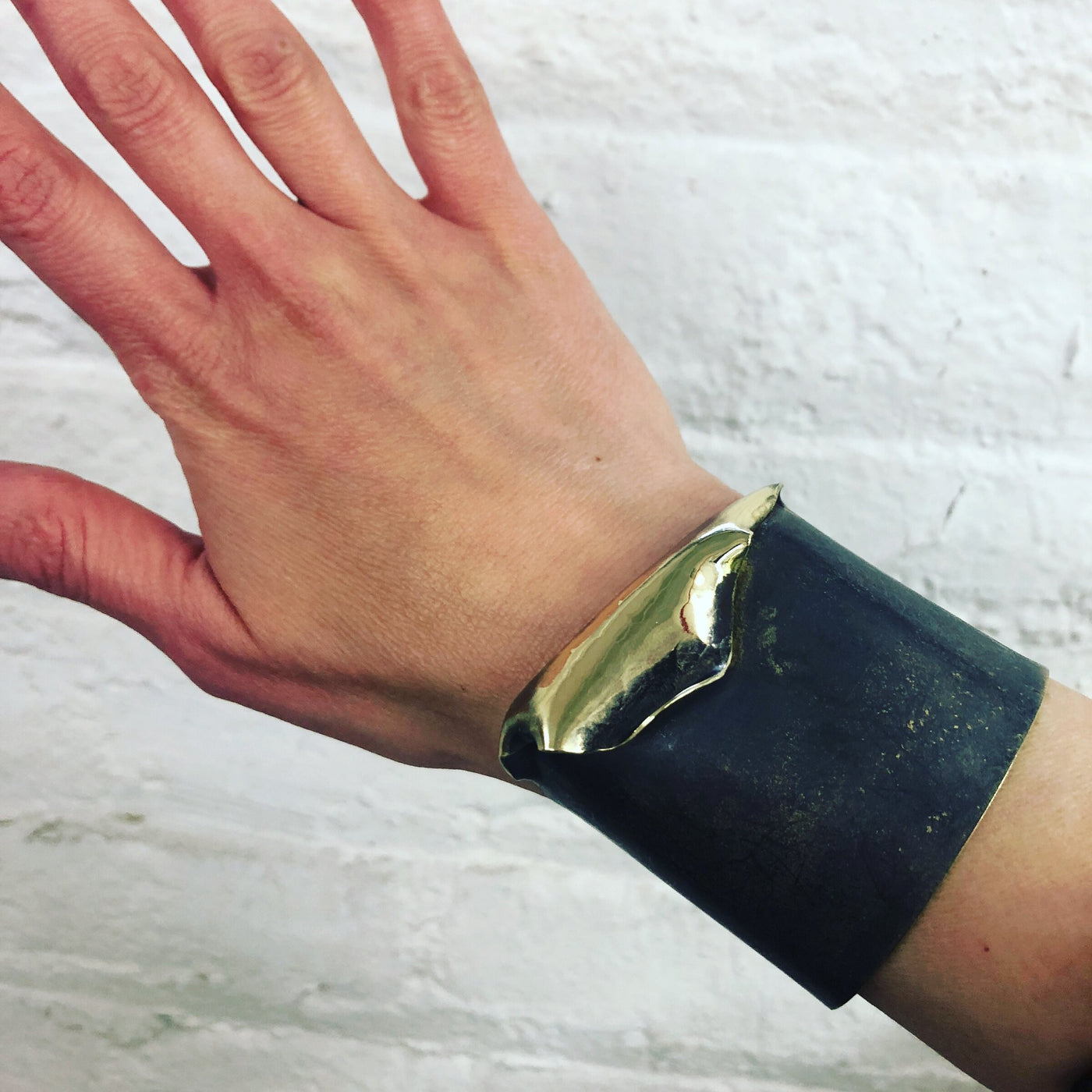 Wither Cuff