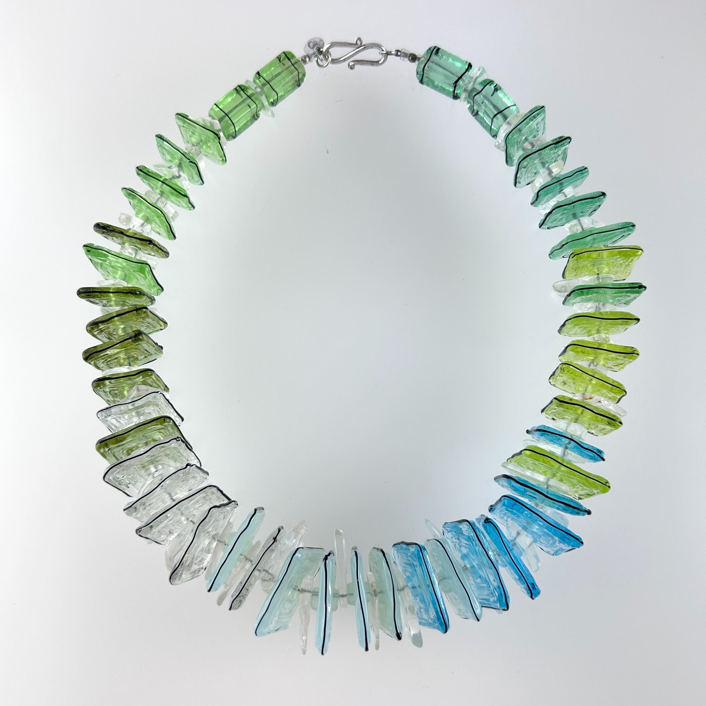 Transparent Chips Necklace