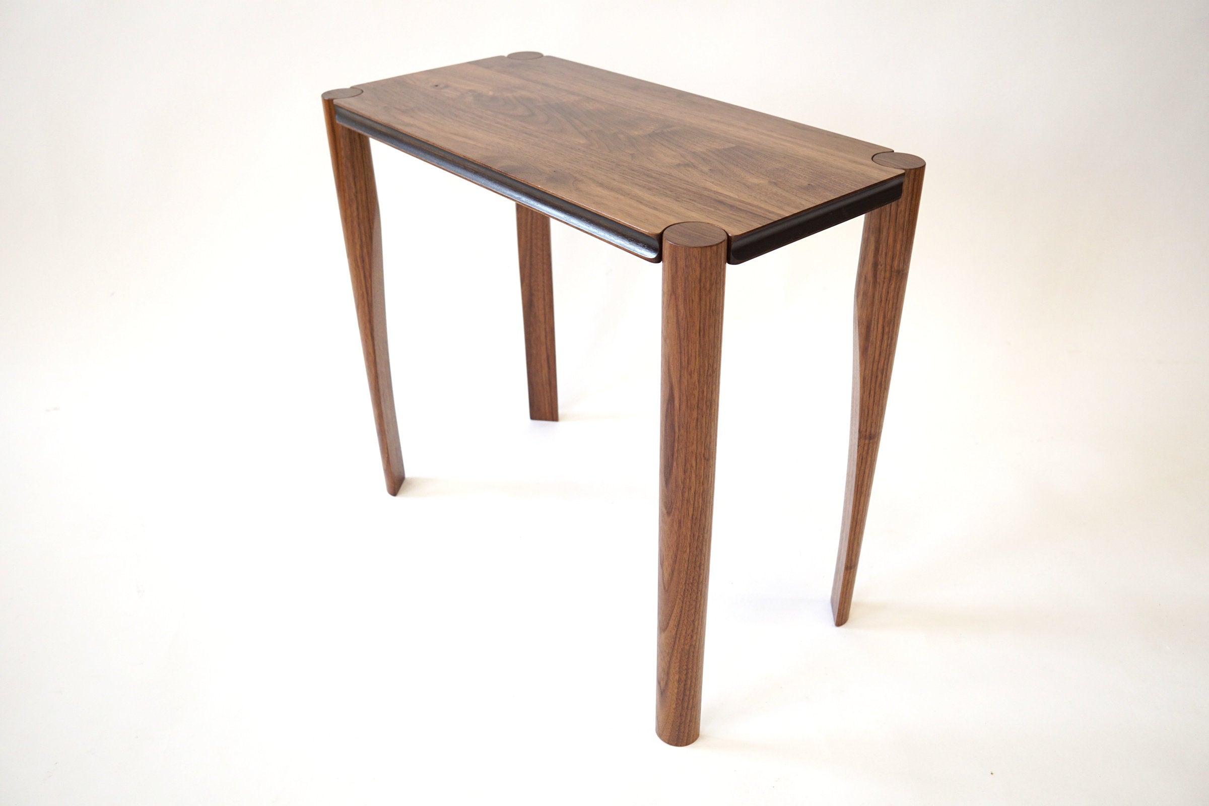Aviateur Side Table, Walnut
