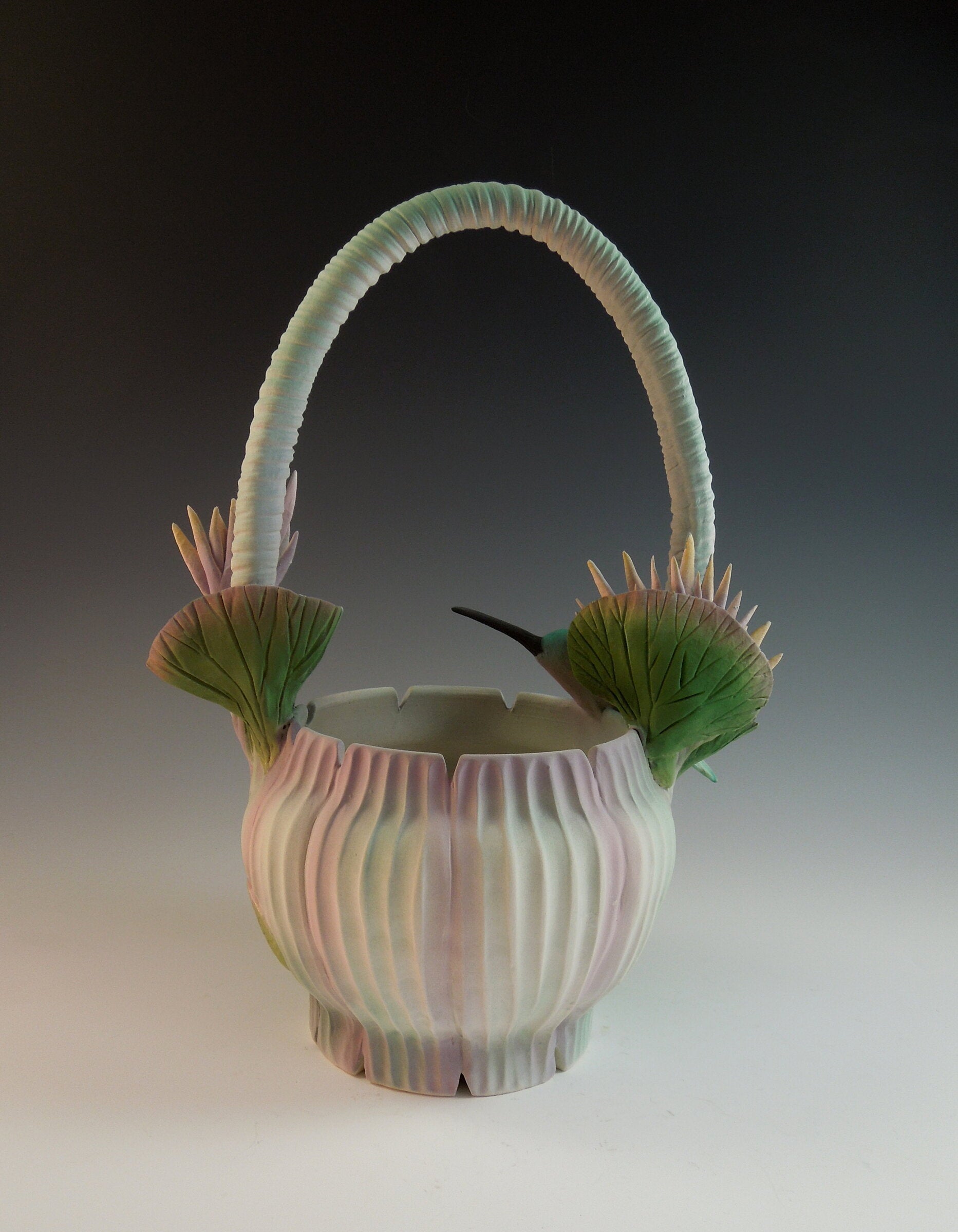 Hummingbird Waterlily Basket