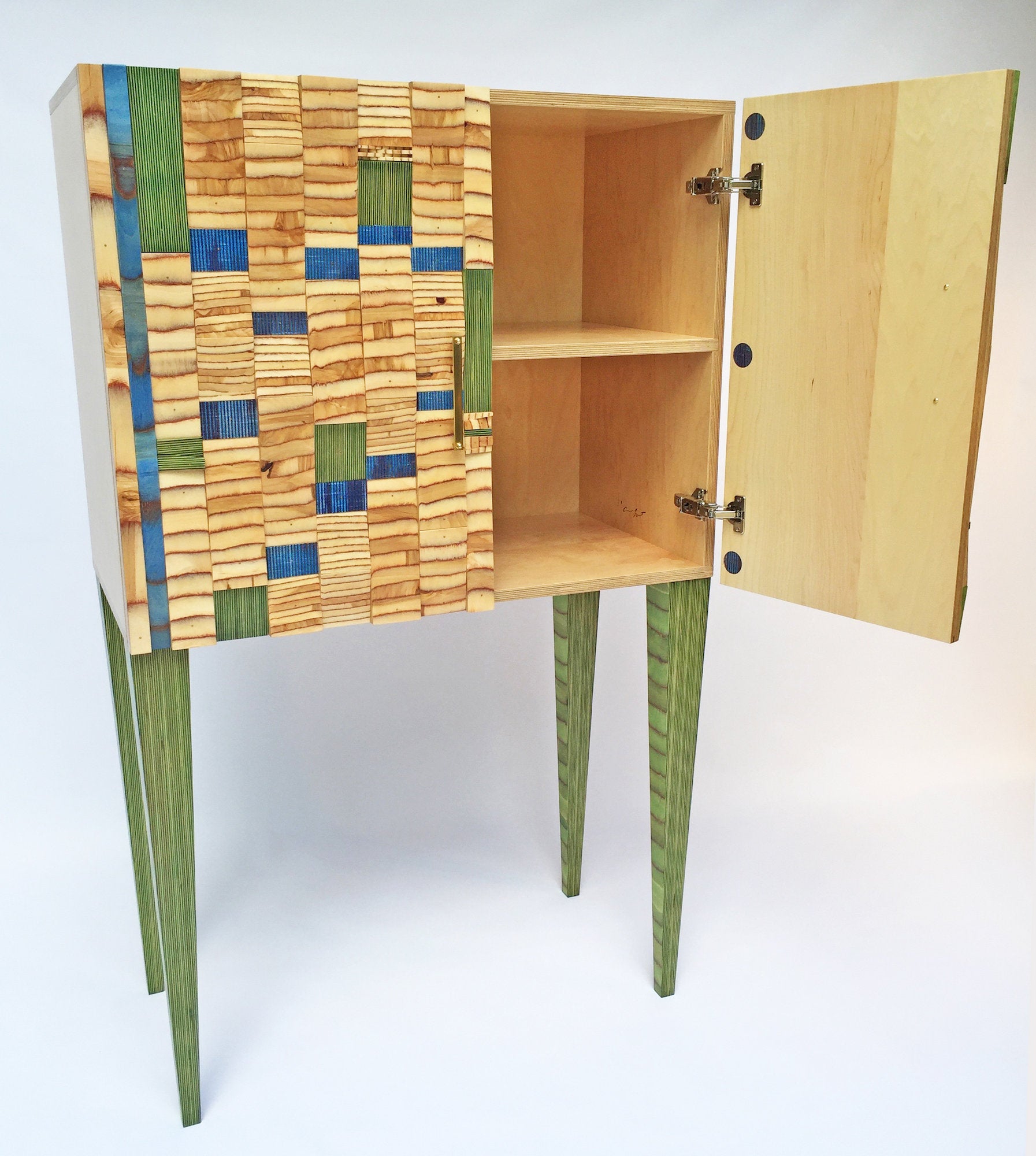 Skygazer Cabinet
