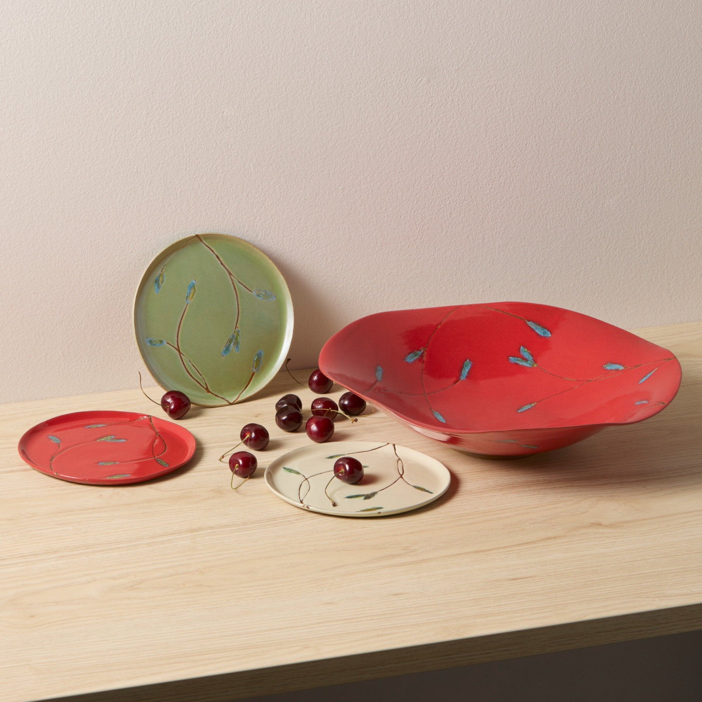 Ruffle Cherry Leaf Bowl