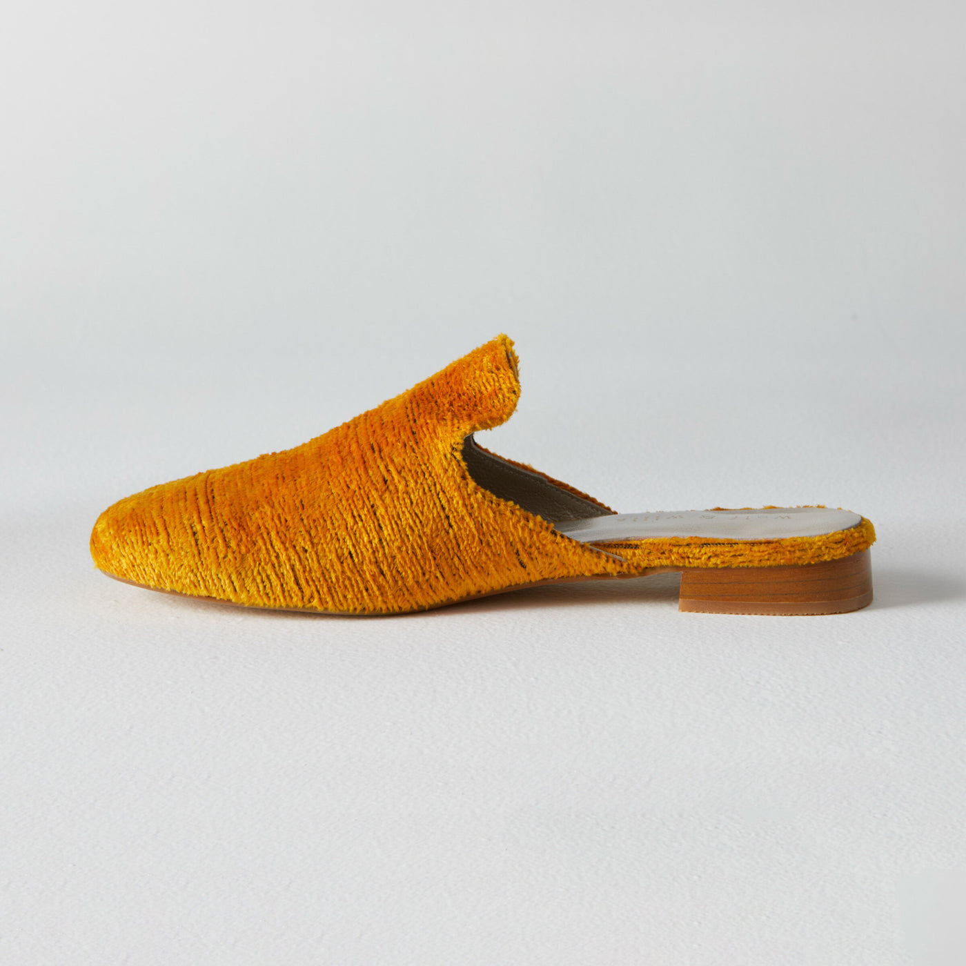Zola Mule