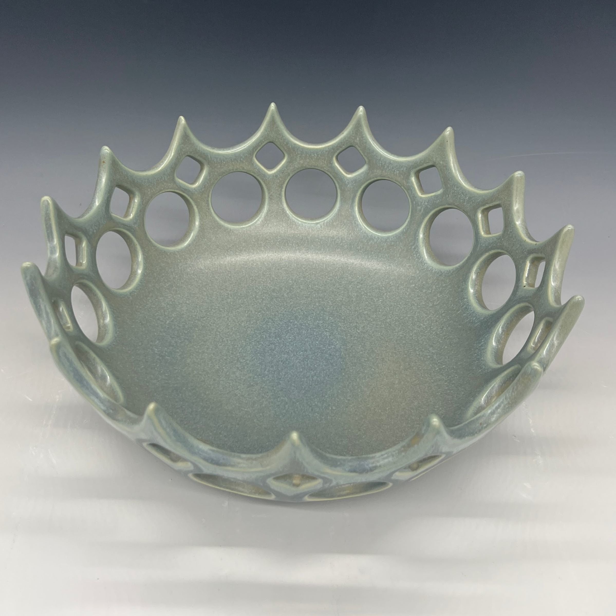 Green Crown Bowl