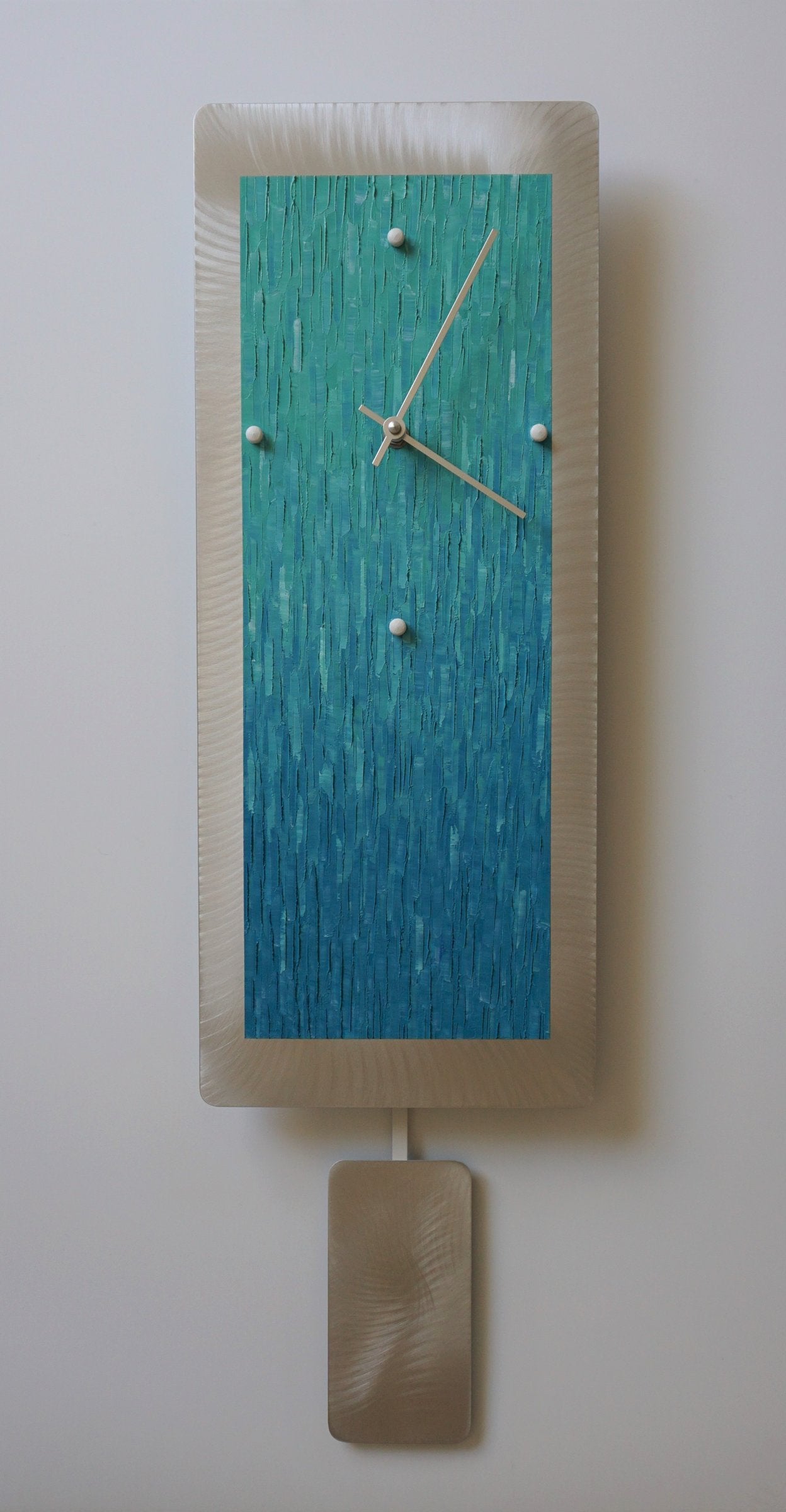 Aquamarine Blend on Aluminum with Pendulum