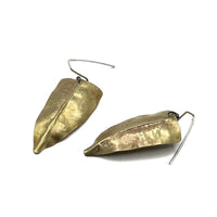 Shield Earrings No. 3876