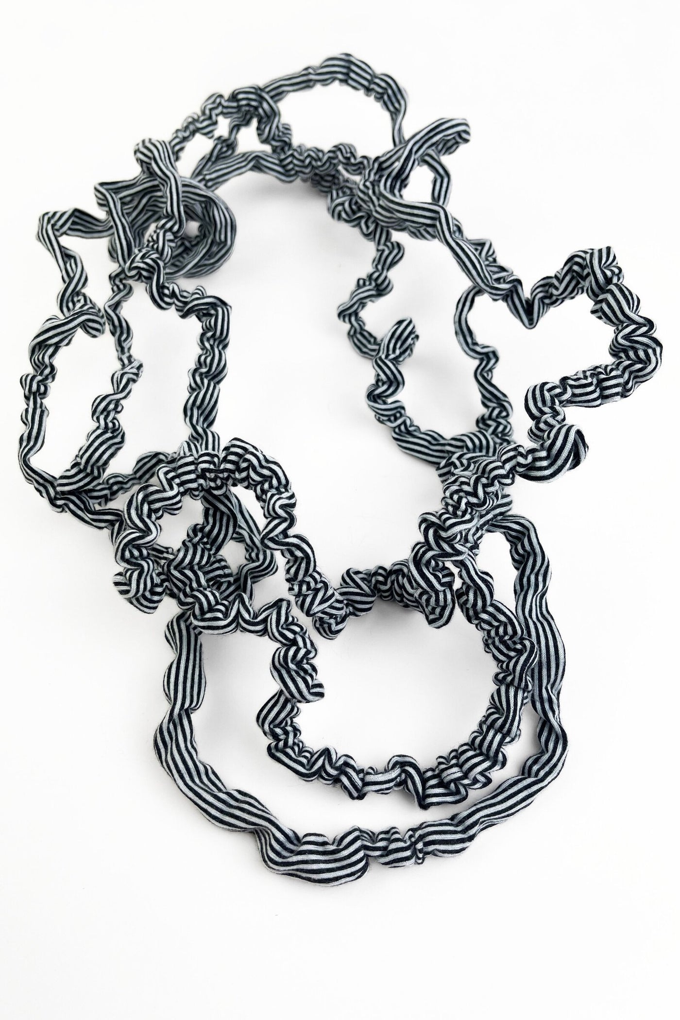 Twist & Shape Necklace
