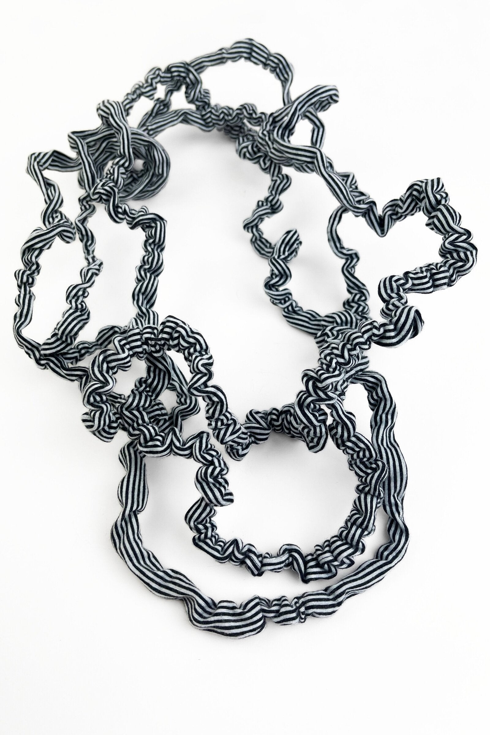 Twist & Shape Necklace