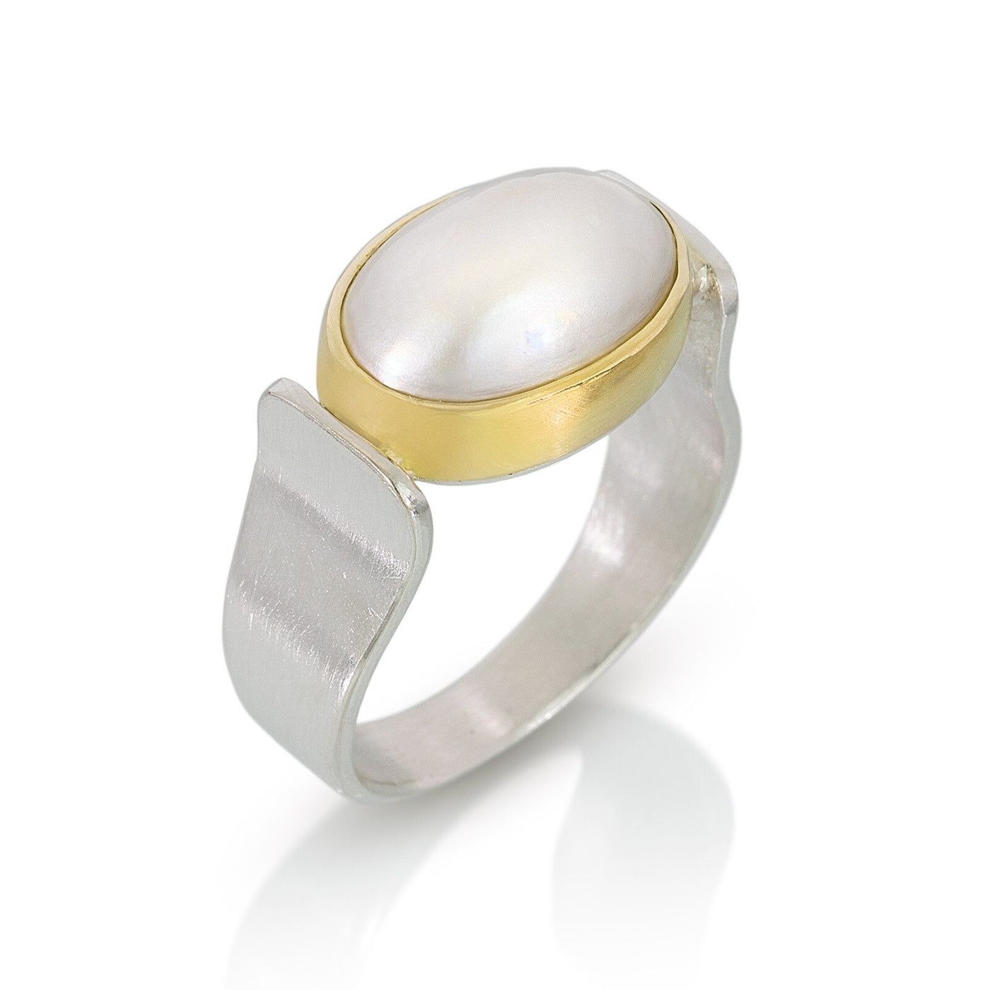Mabe Pearl Stirrup Ring
