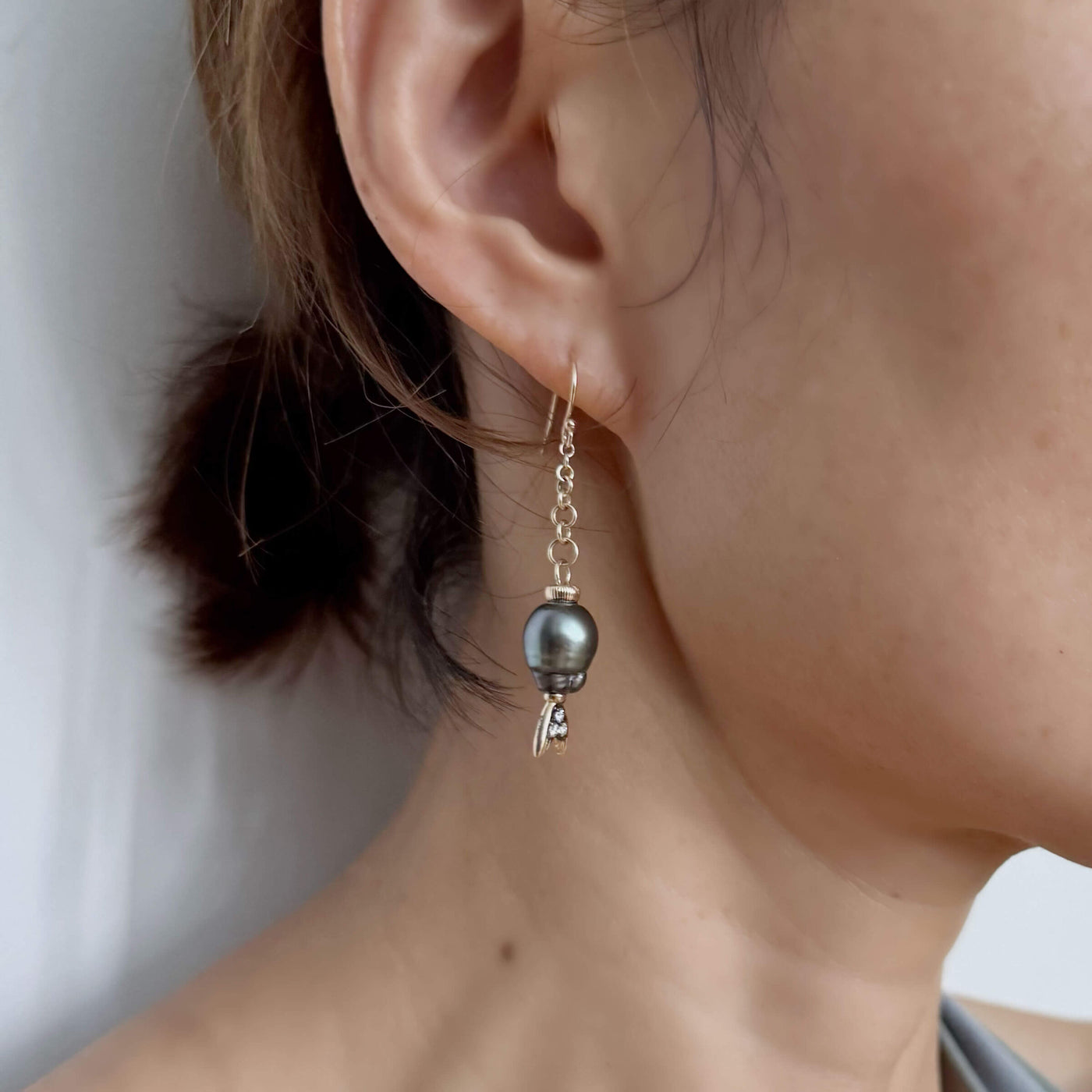 Delphine Pearl Earrings