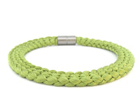 apple green