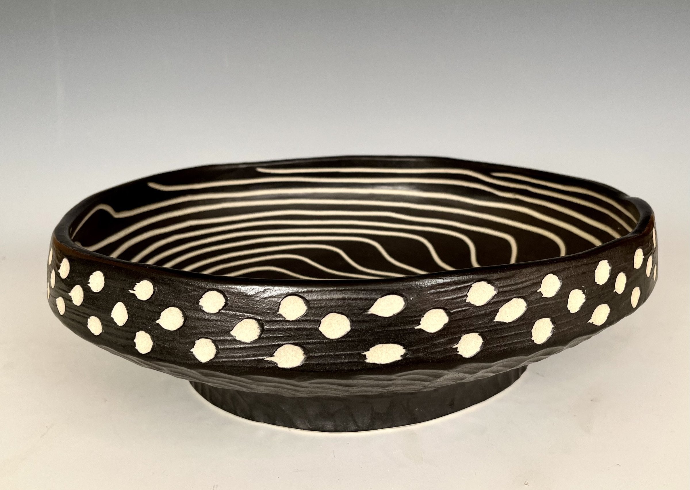 Woven Pattern Wall Bowl