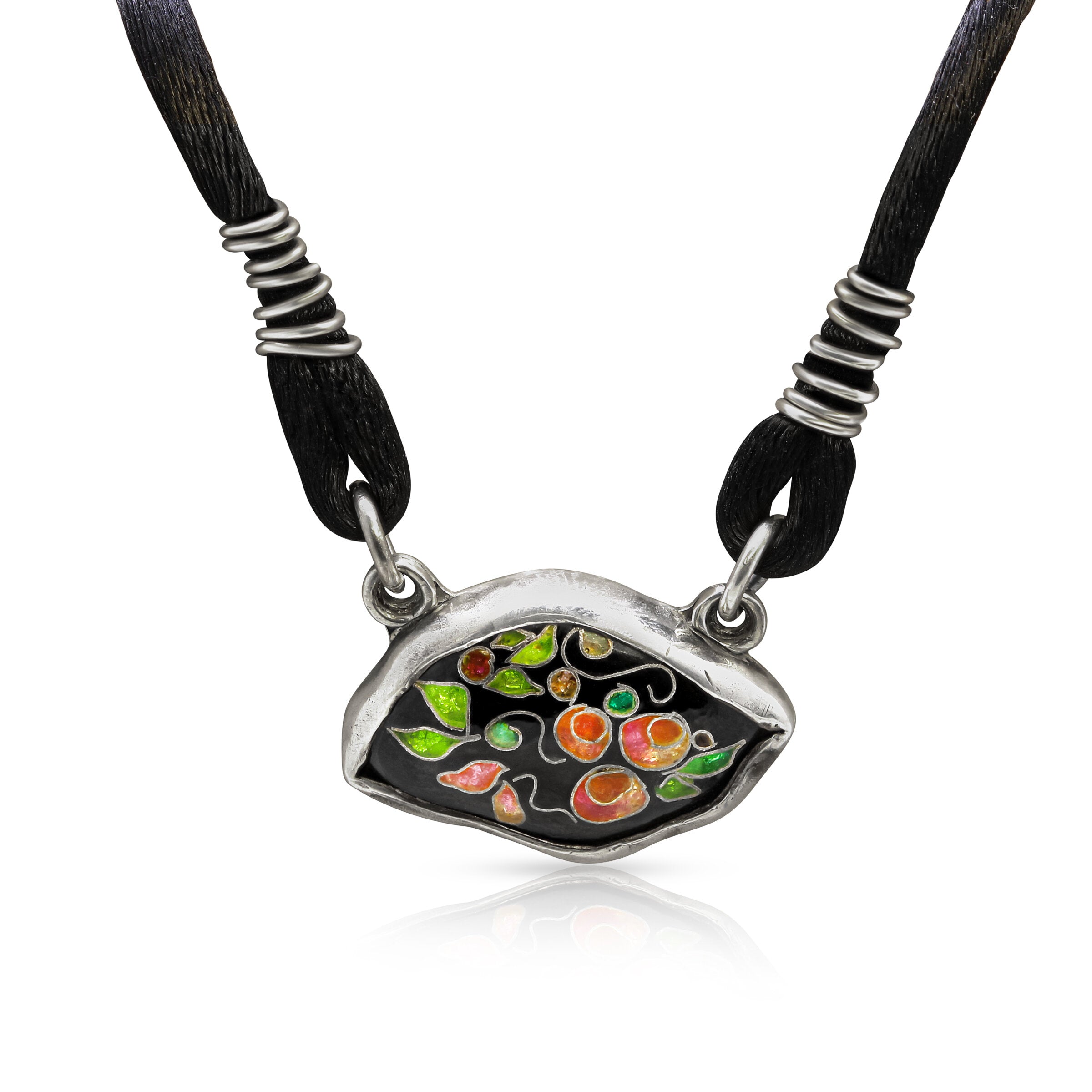 Midnight Roses Necklace