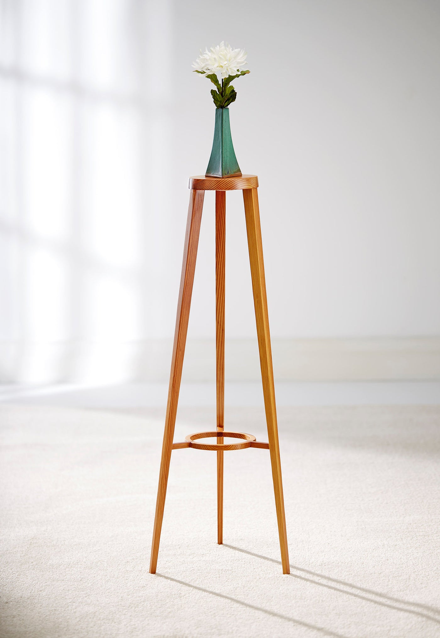 Mystic Straight Leg Plant Stand