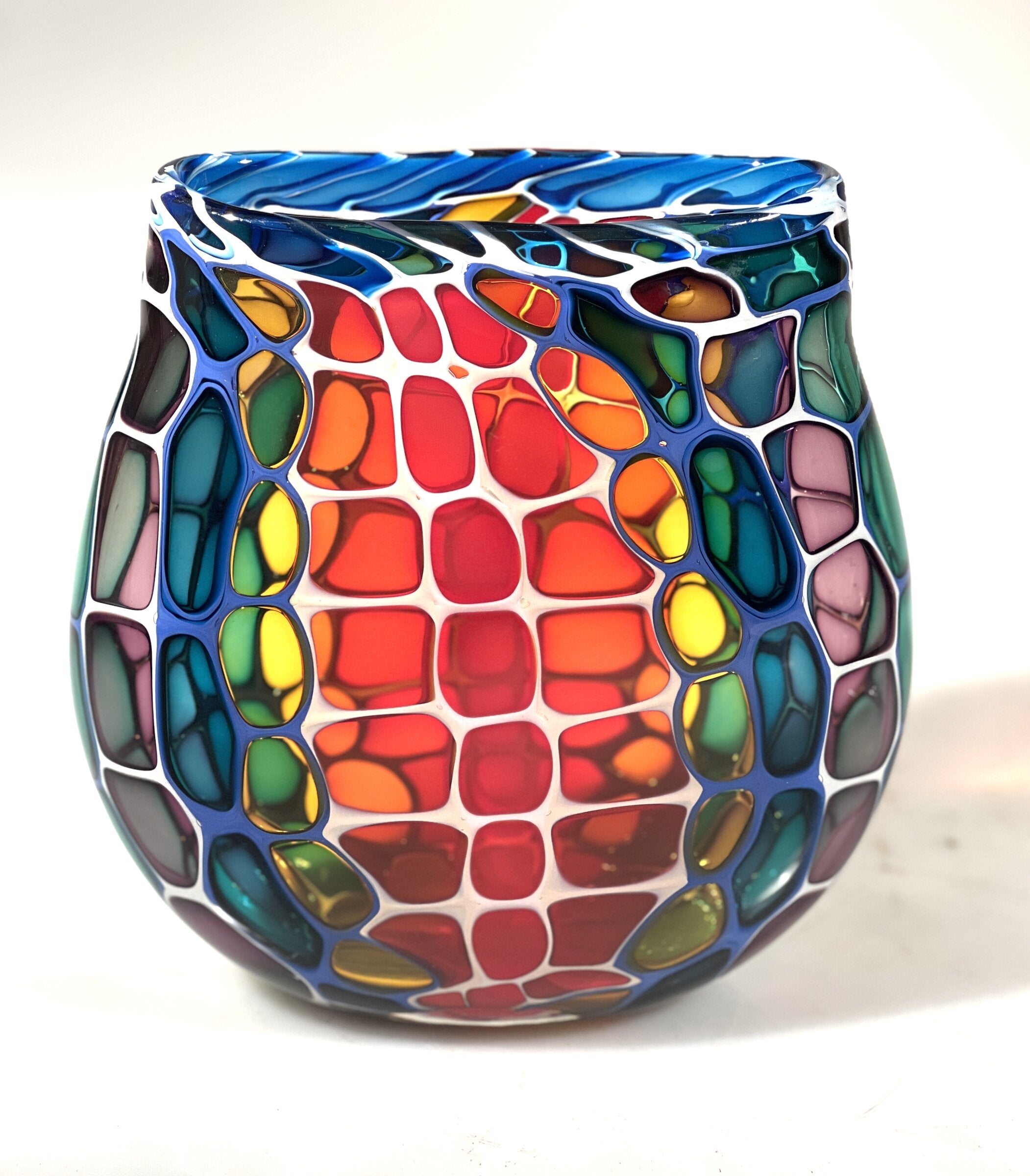 Medium Red Shift Spectrum Vase II