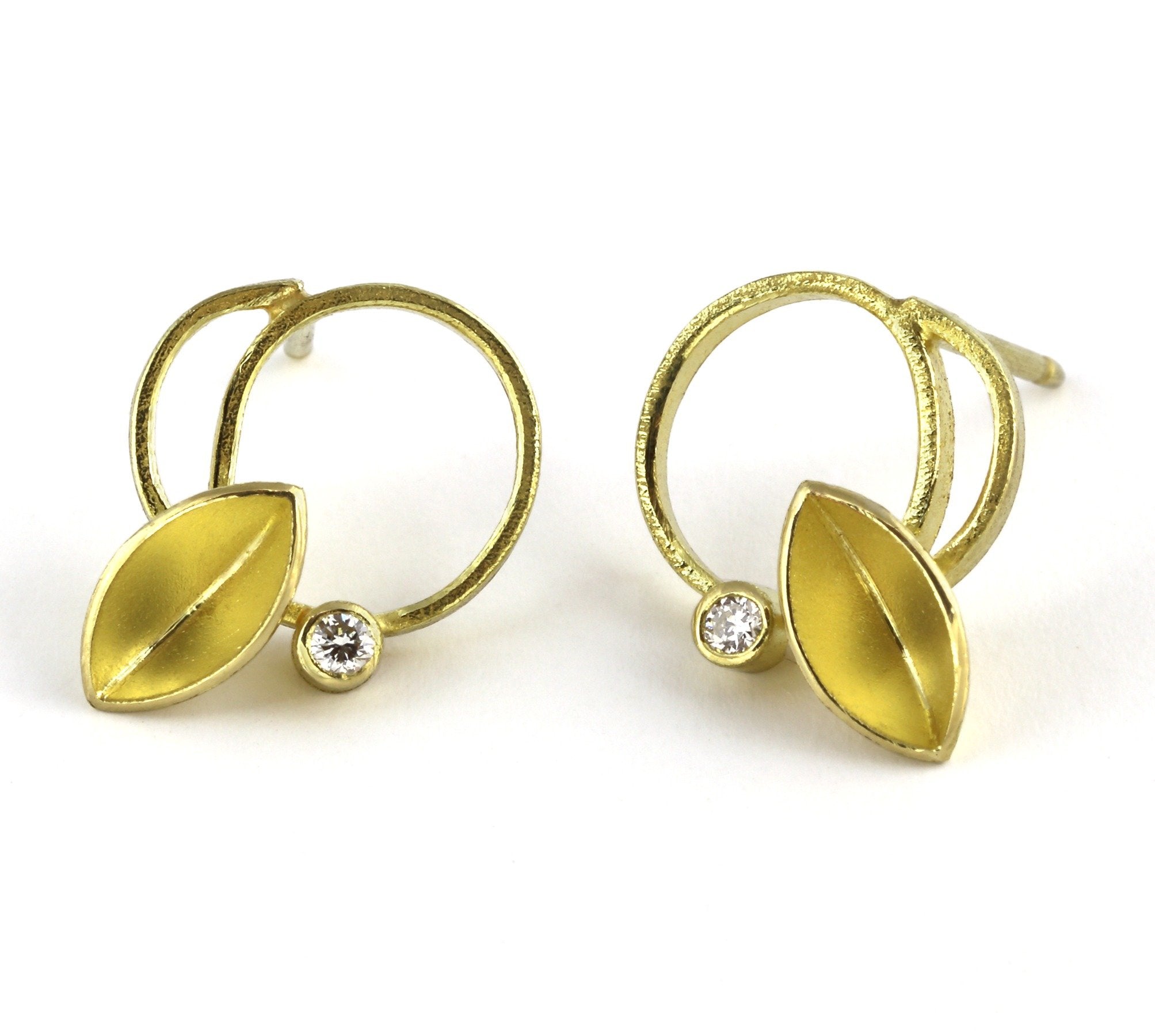 Twirling Studs