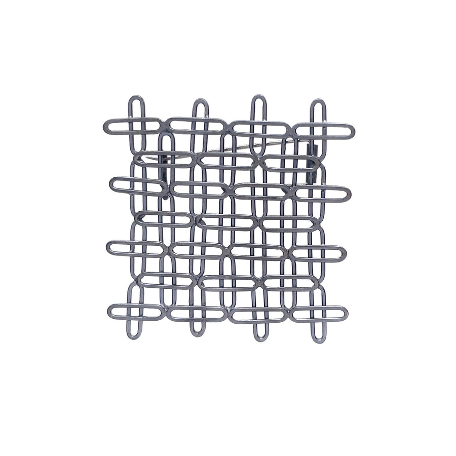 Link Pattern Brooch