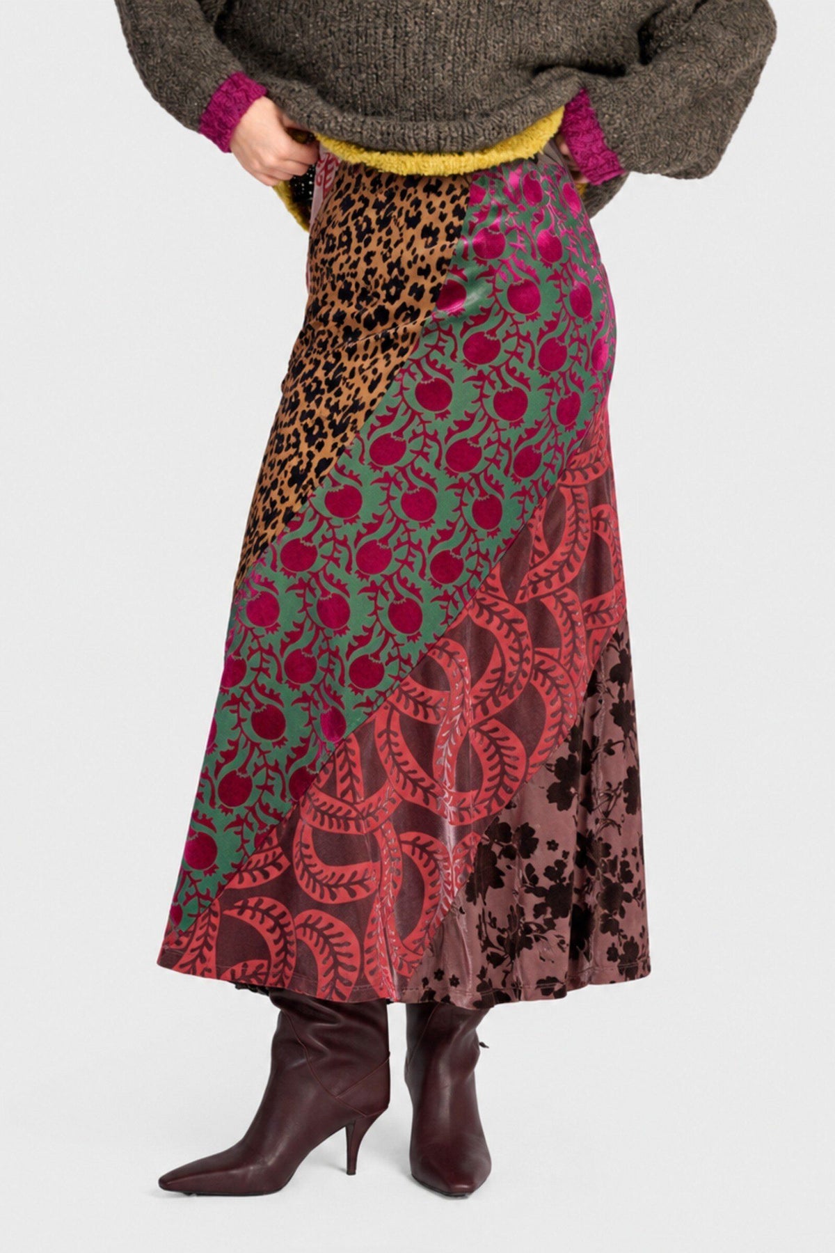 Reliquary Slim Skirt
