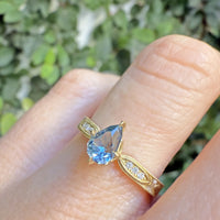 Berkshire Pear-Shaped Sapphire & Diamond Ring