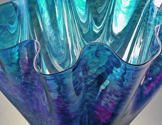Luster Shell Bowl: Cobalt