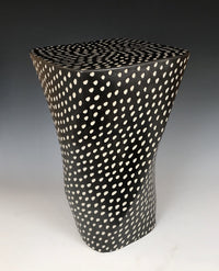 Twisted Dots Table