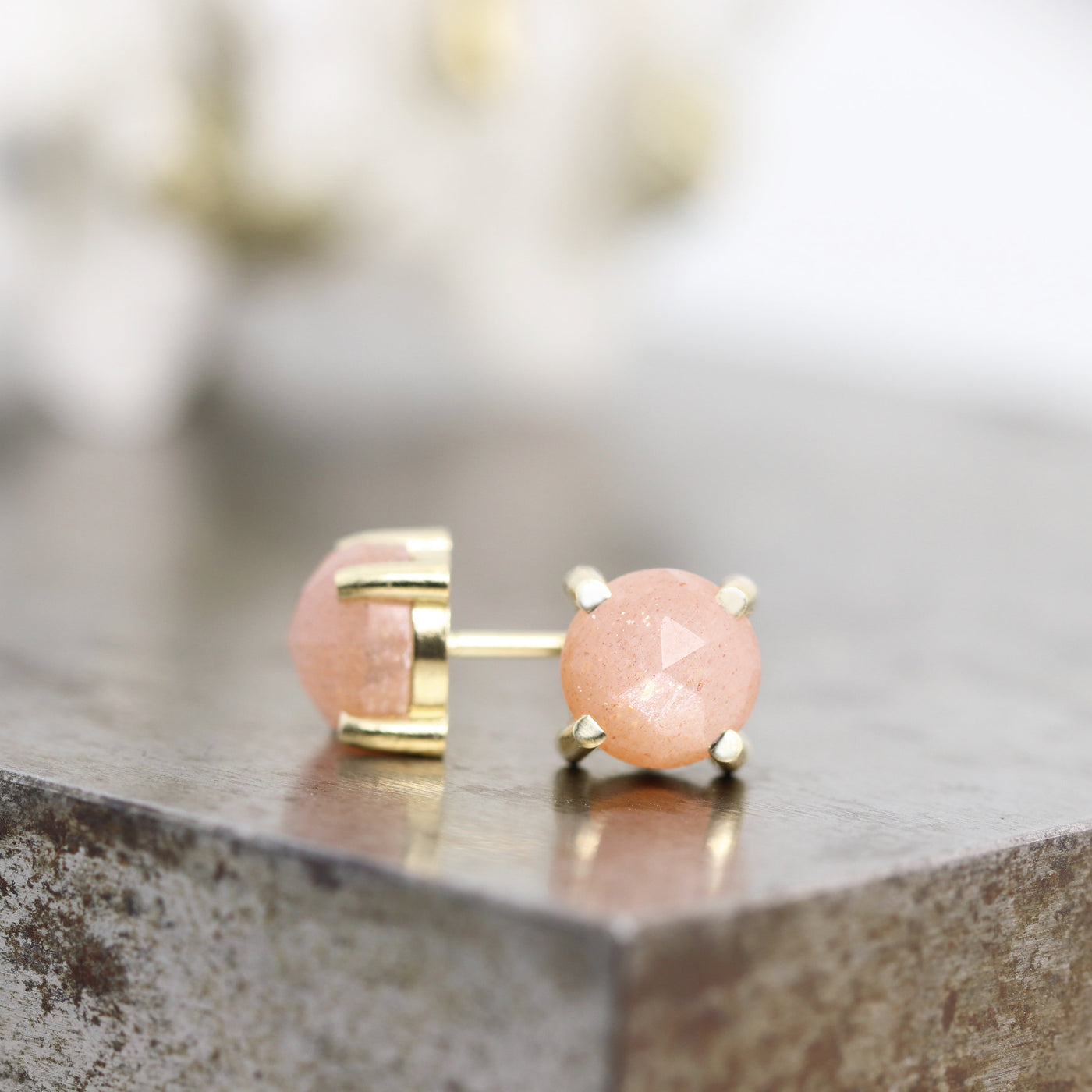 14k Yellow Gold and Peach Moonstone Stud Earrings