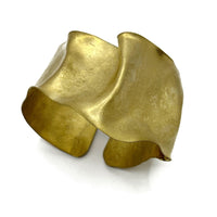 Wave Cuff No. 4835