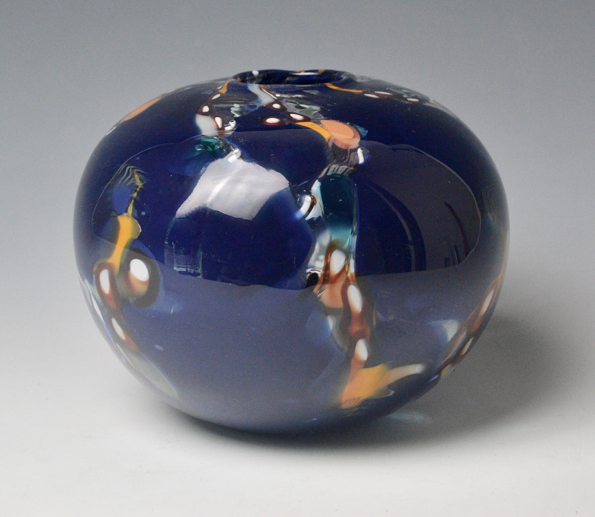 Early Earth Vessel