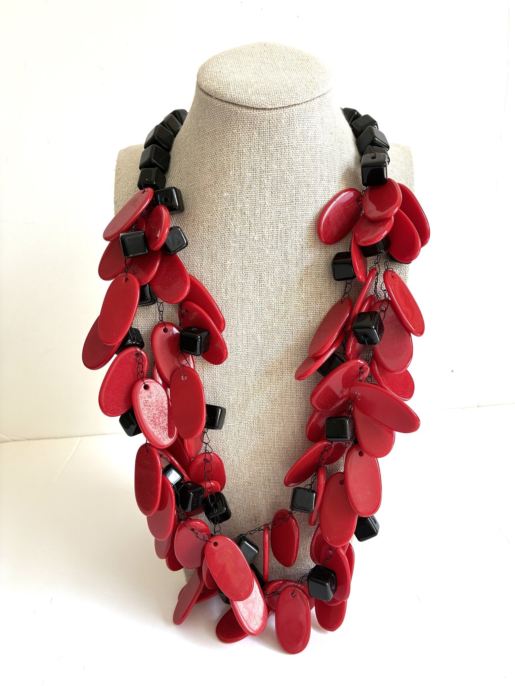 Red Ovals Necklace