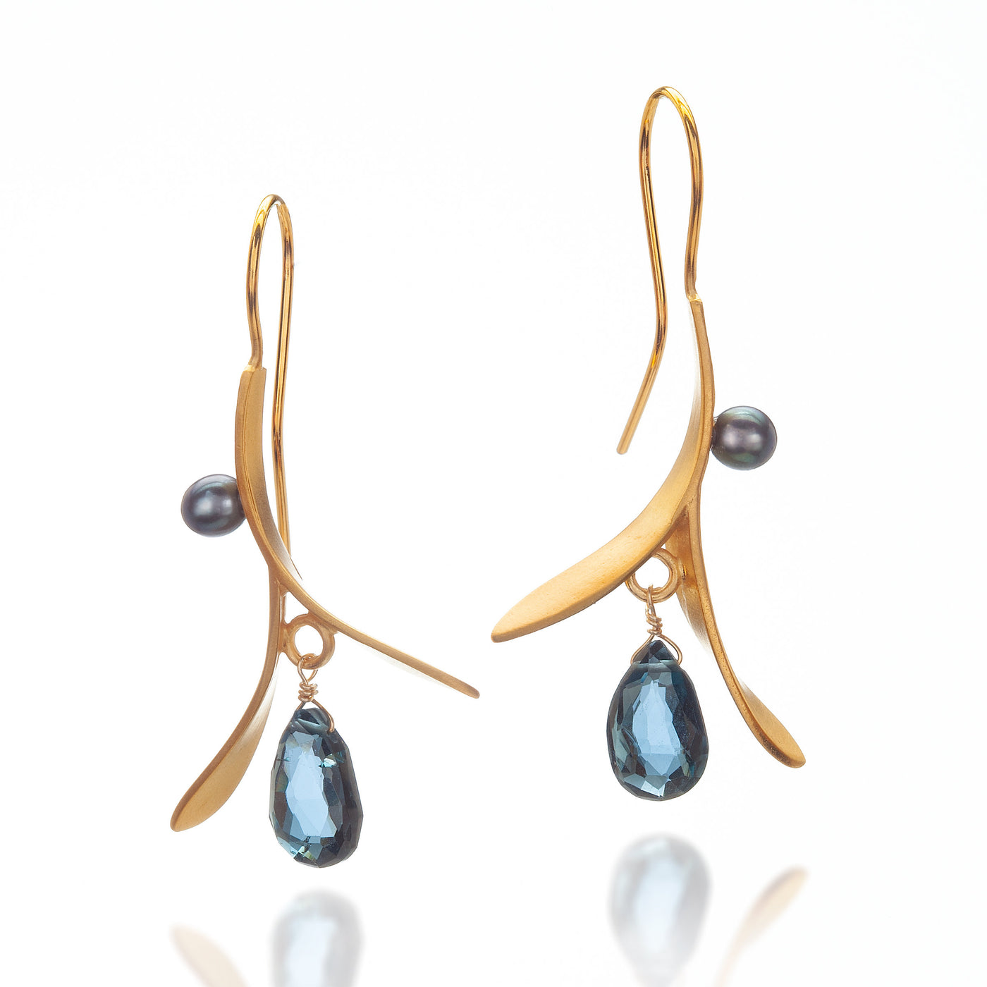 London Blue Topaz & Black Pearl