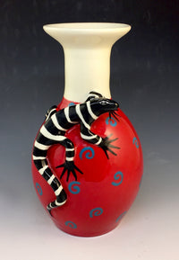 The Lizard Loves Red