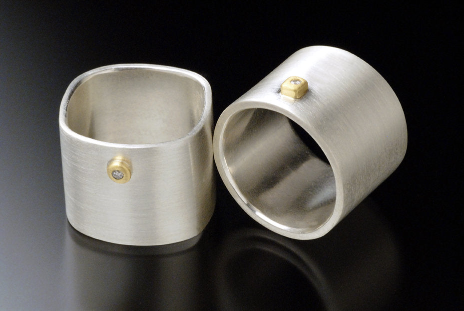 Wink Rings