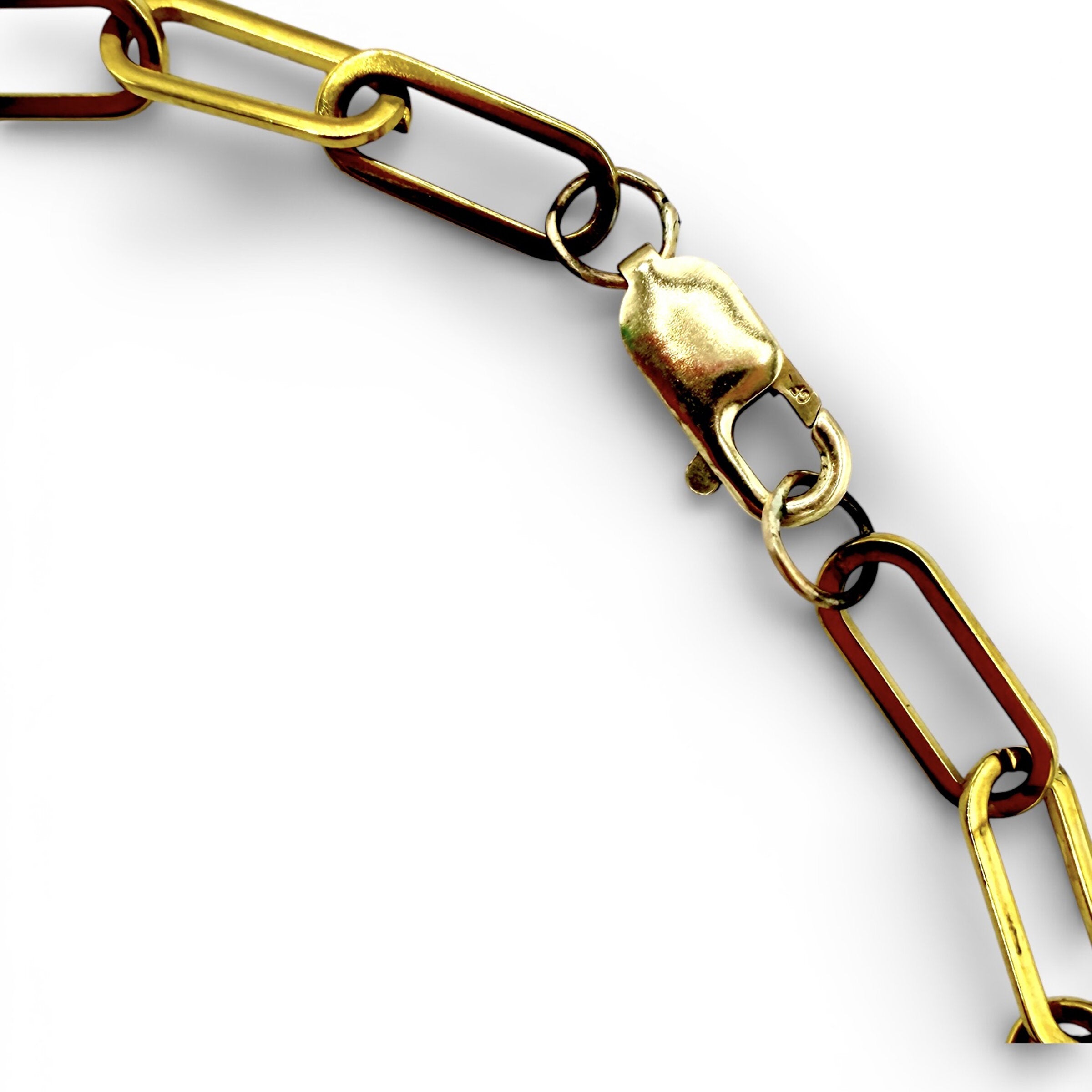 Mamori Pendant