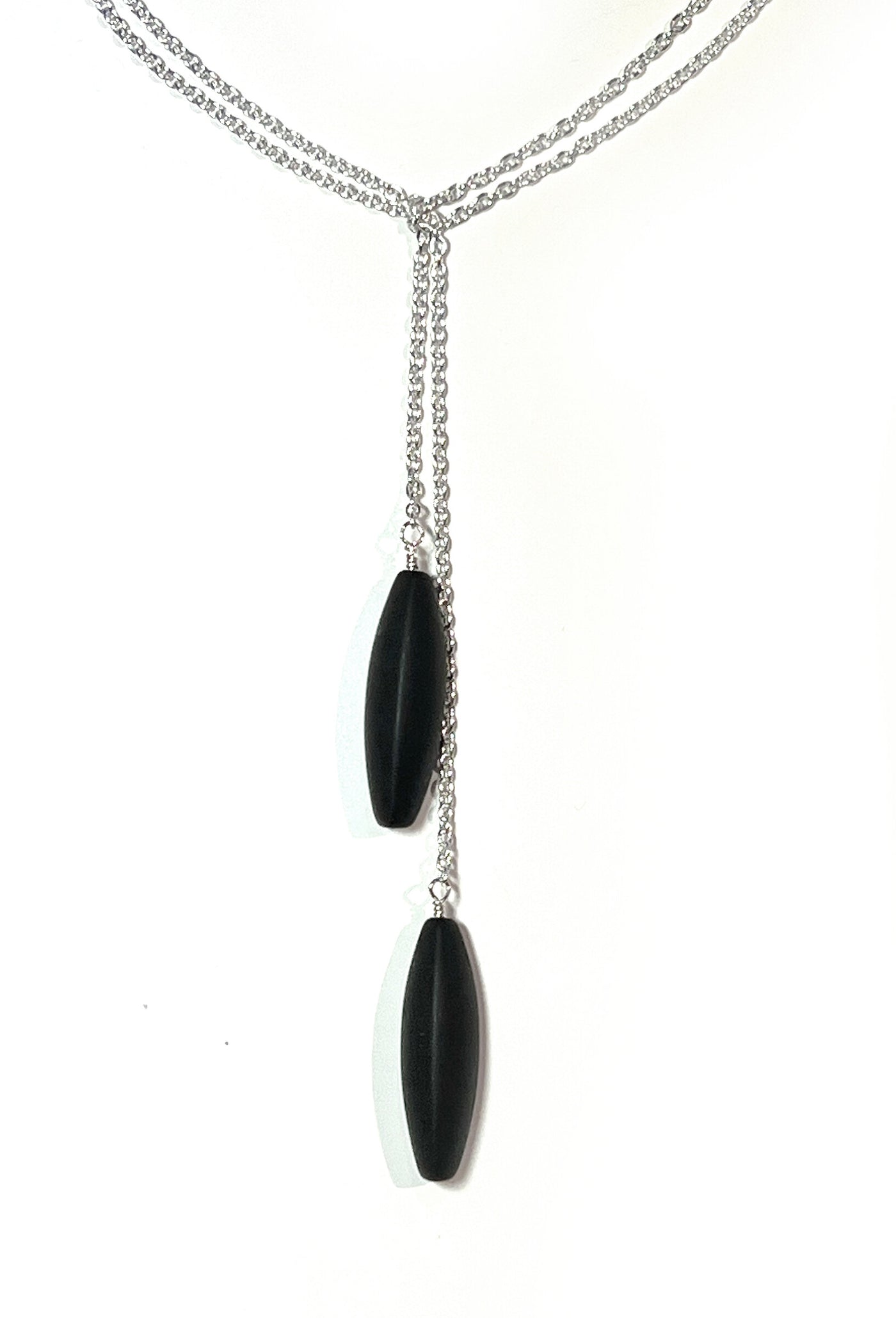 Small Tri-Sided Onyx Silver Lariat
