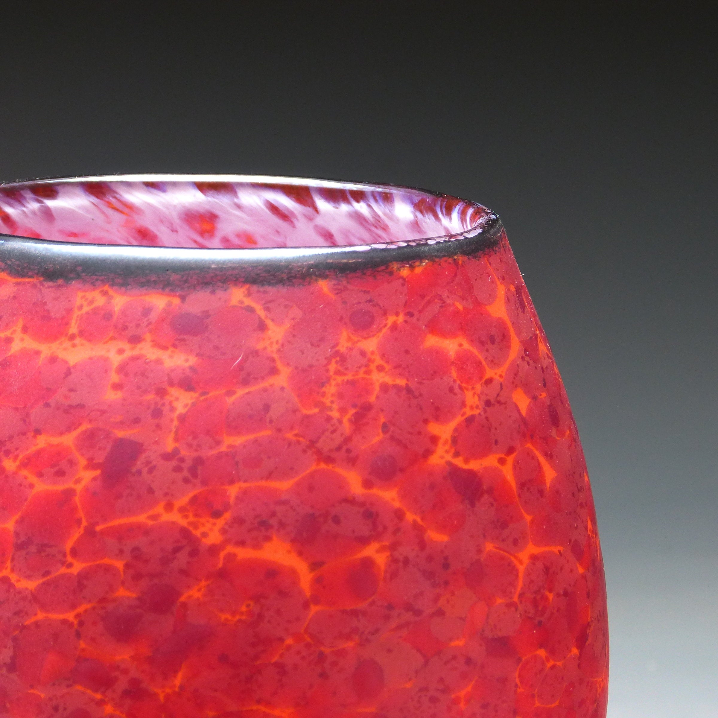 Red Simple Vase