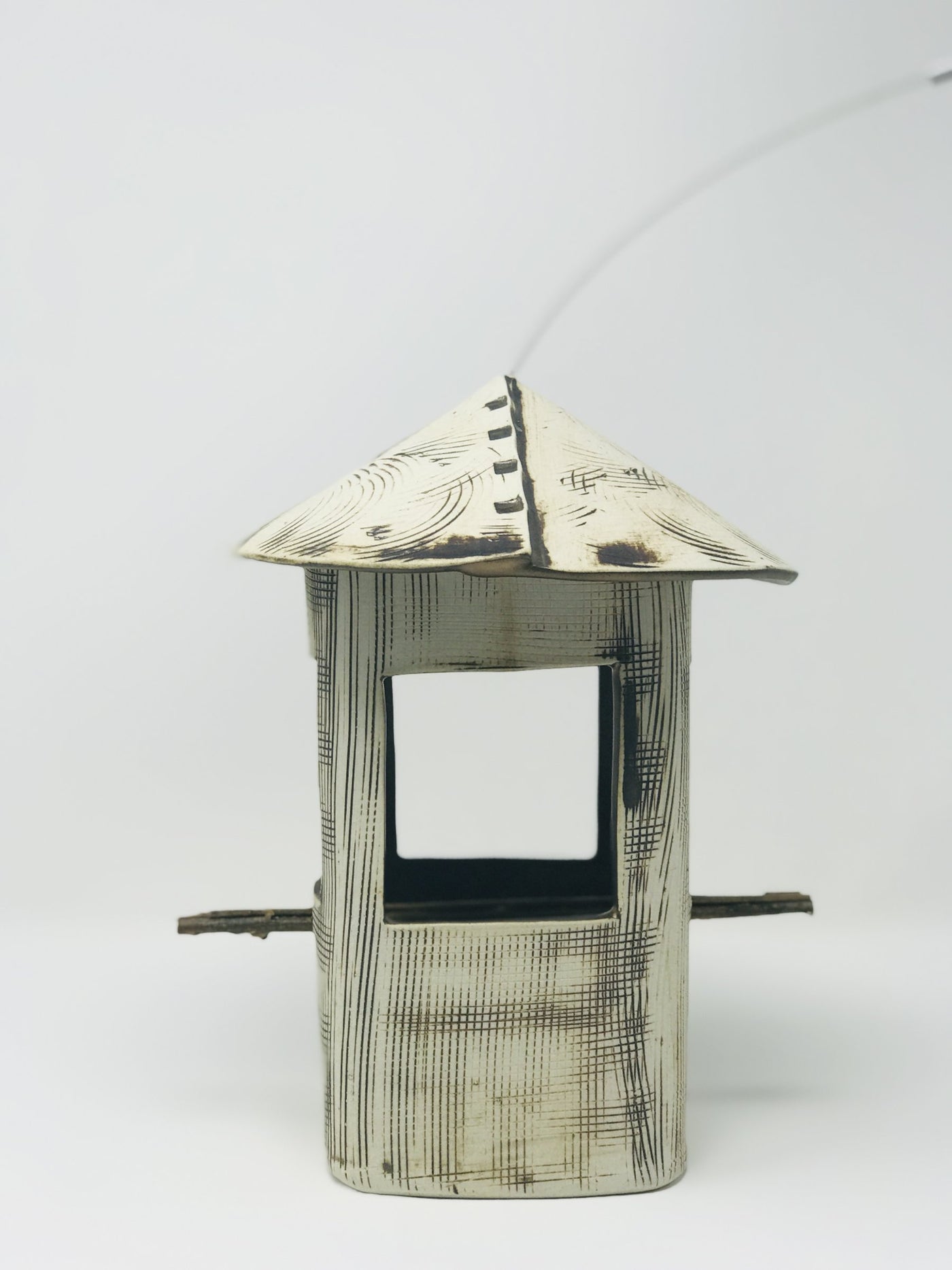 Textured Bird Feeder