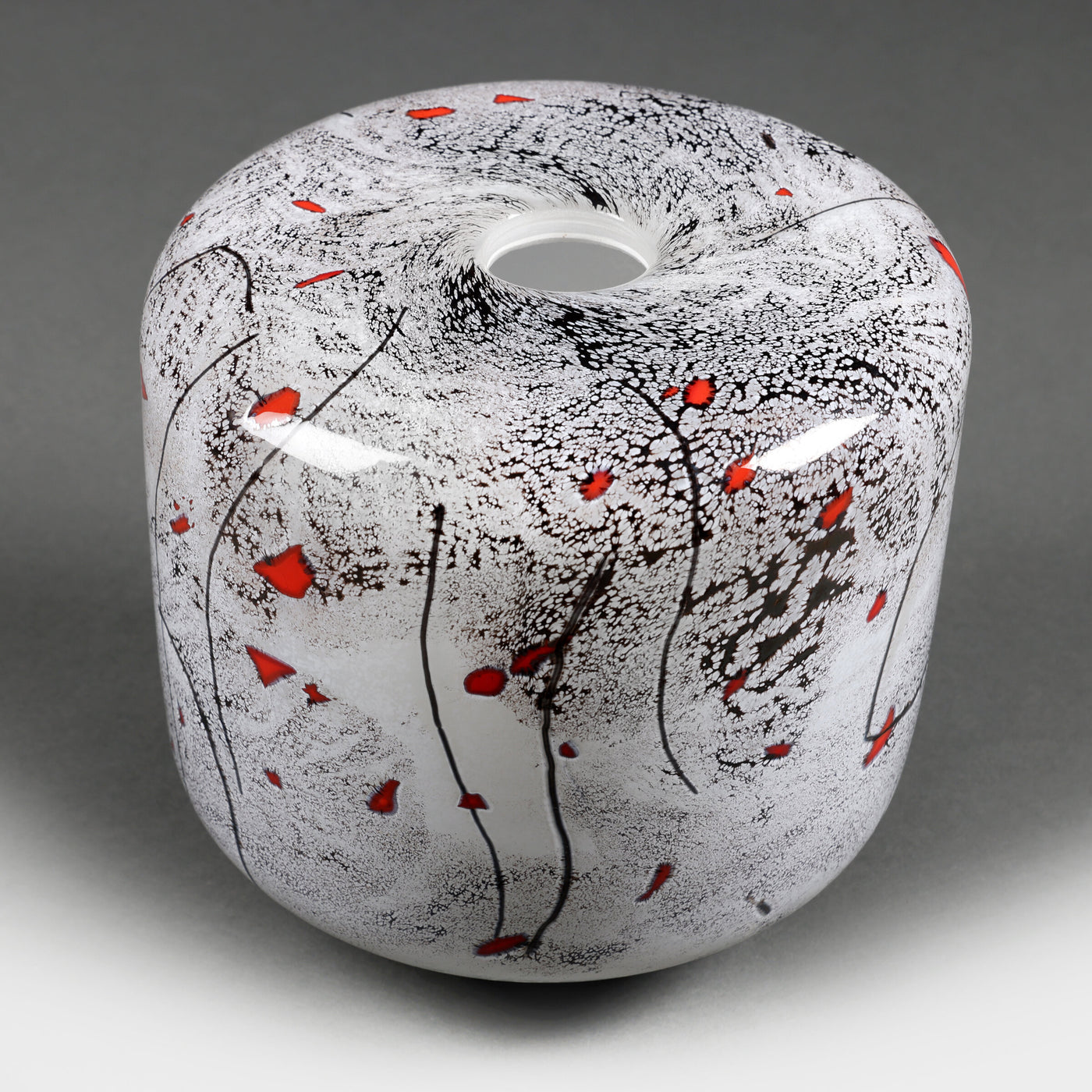 Winter Apples Deluxe Cylinder