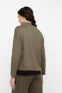 Depiction Pullover