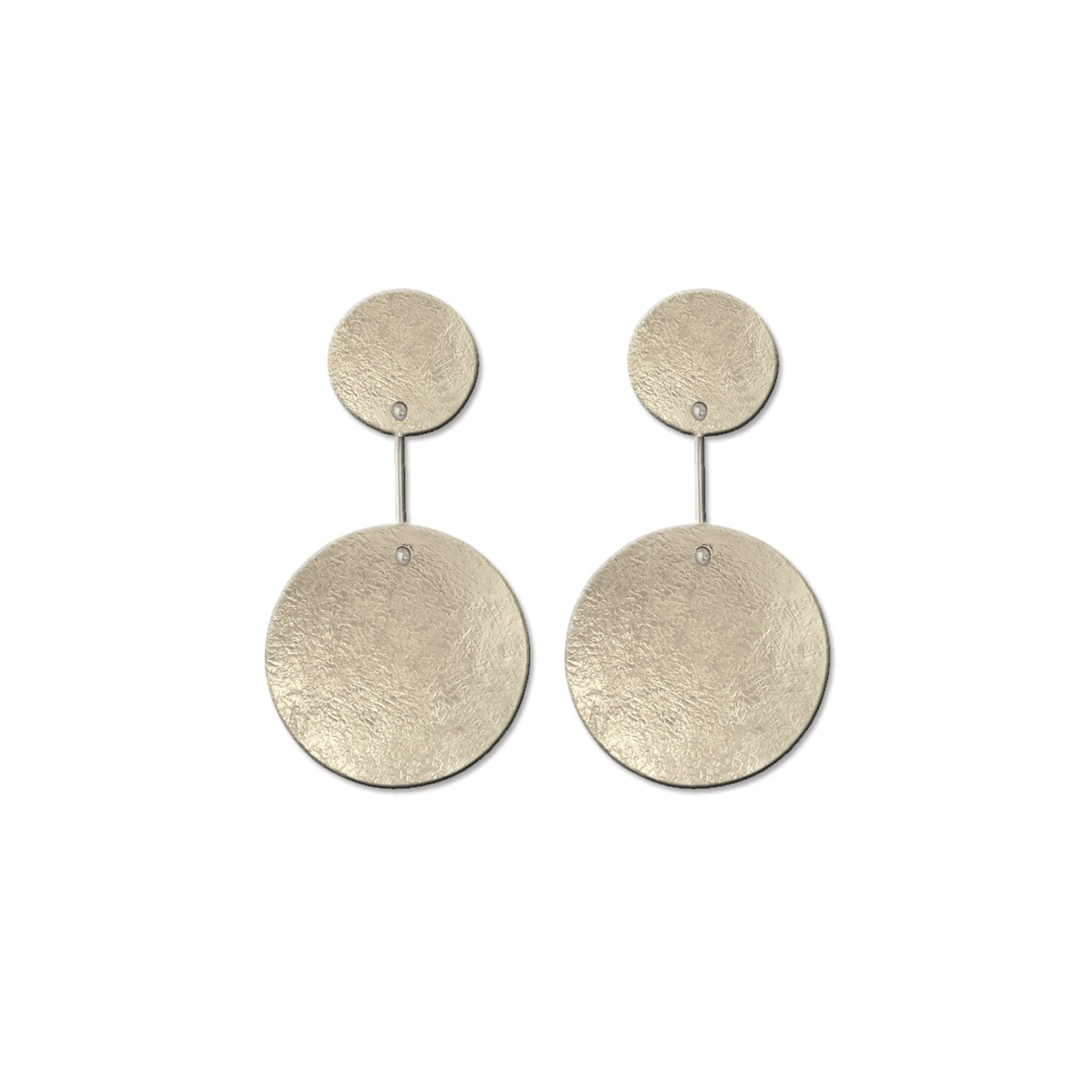 Circular dangle earring